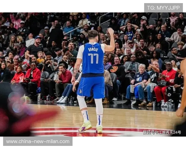 东契奇关键三分命中，独行侠在主场完成绝杀